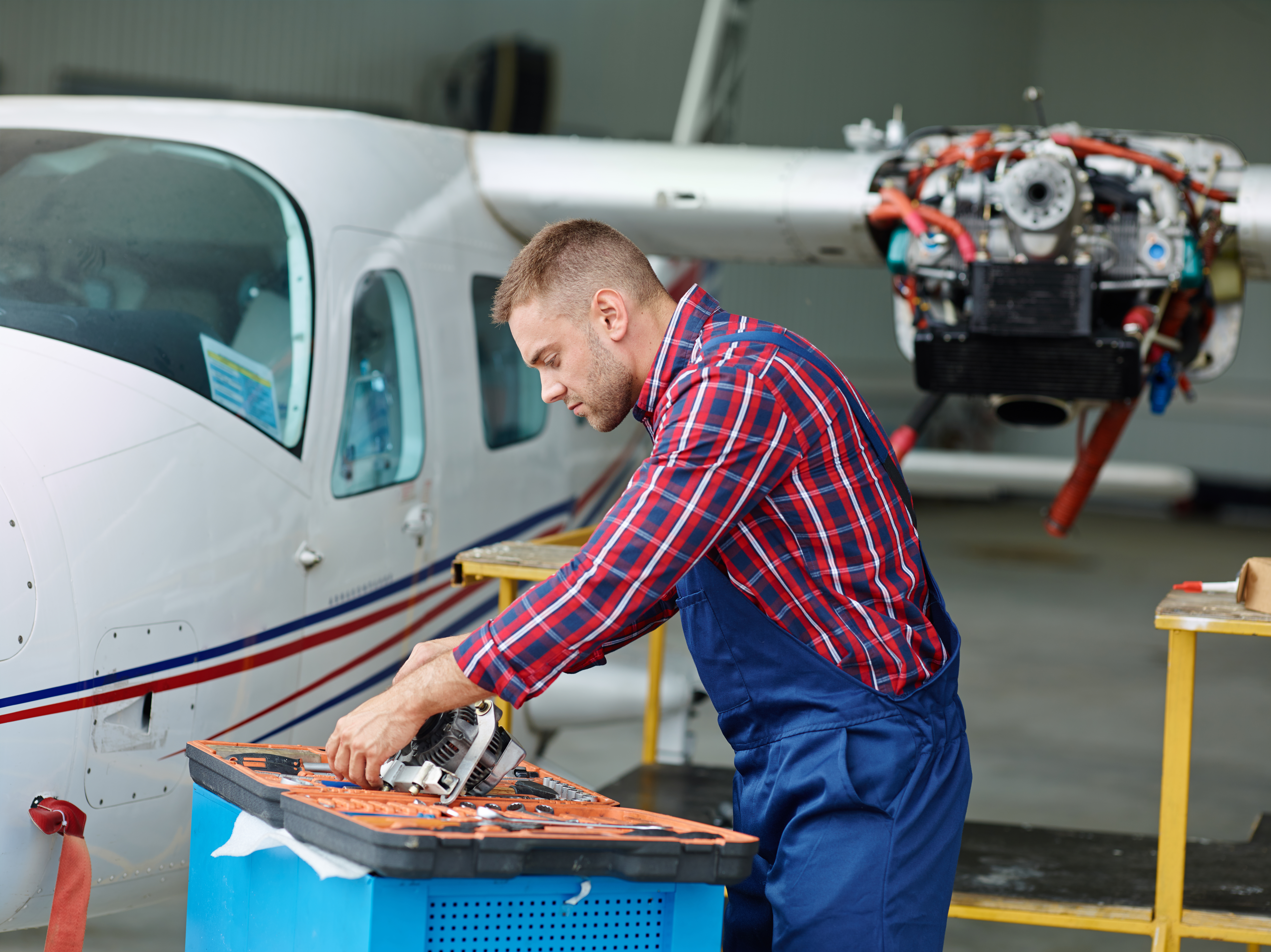 Licensed technicians and engineers supporting line & base maintenance